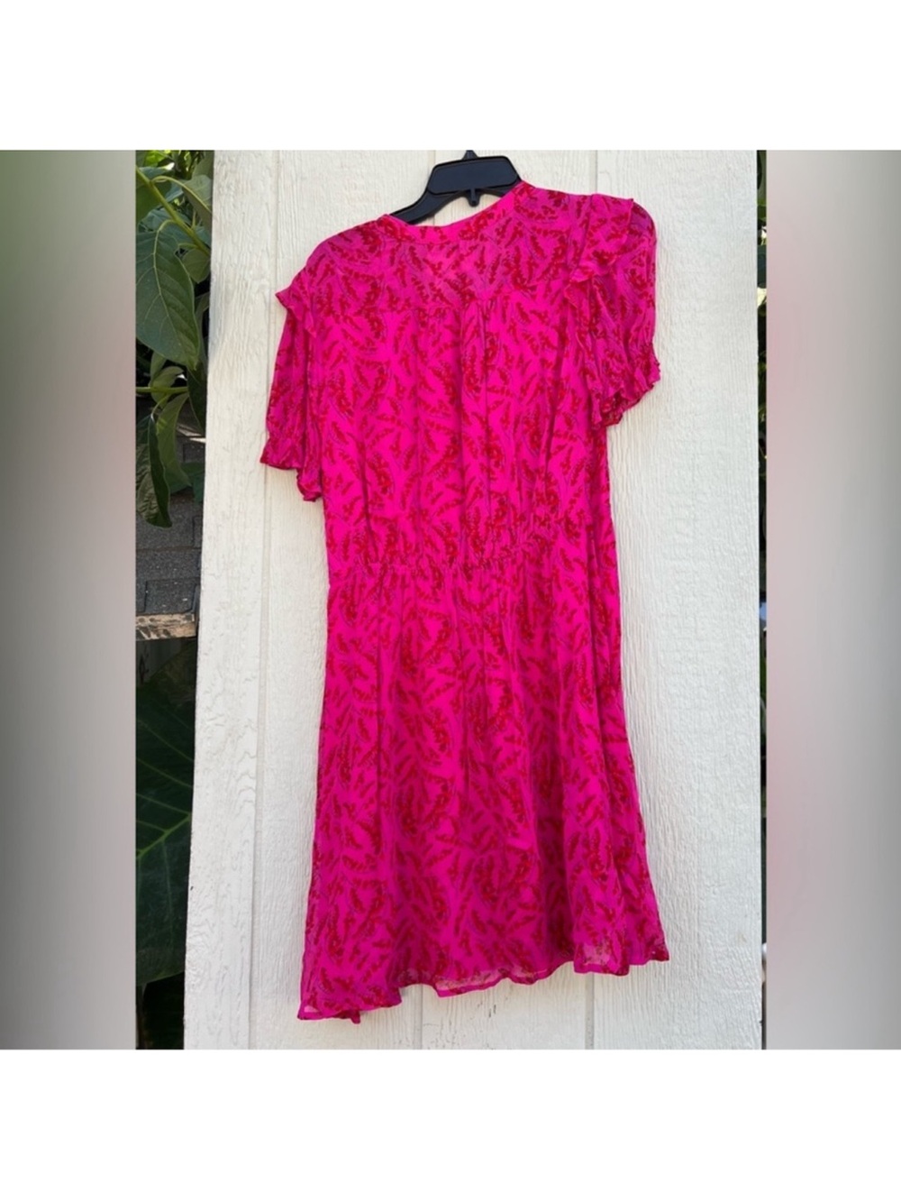 Ba&sh matcha floral print mini dress fuchsia hot pink v neck ruffle sleeves - Picture 3 of 6